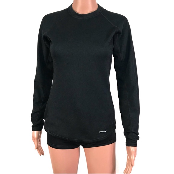 Patagonia Tops - Patagonia Black Long Sleeves Active Top Size Small